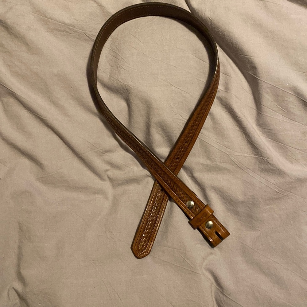 Basket weave leather belt